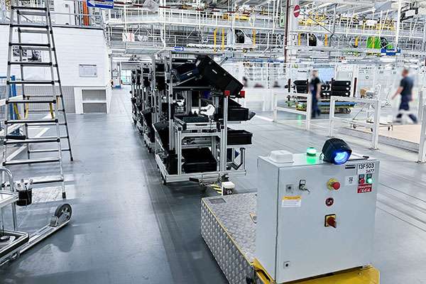 HMS Networks upgrades wireless system for Mercedes-Benz AGVs