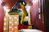 Boston Dynamics Stretch unloads shipping containers for DHL