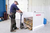 SafeStackers patents empty pallet stacking machine