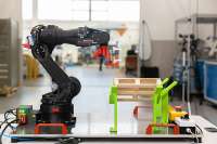 Kawasaki Robotics’ releases Astorino educational robotics platform at IMTS 2024