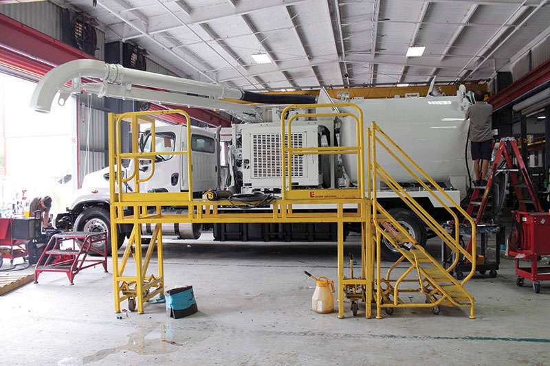 Vac-Con’s rolling ladder improves employee safety