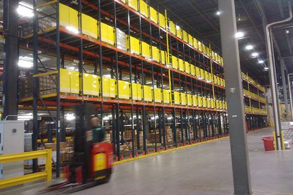 Mezzanine Safeti-Gates, Inc.: Hingeless Pallet Flow Safety Gate